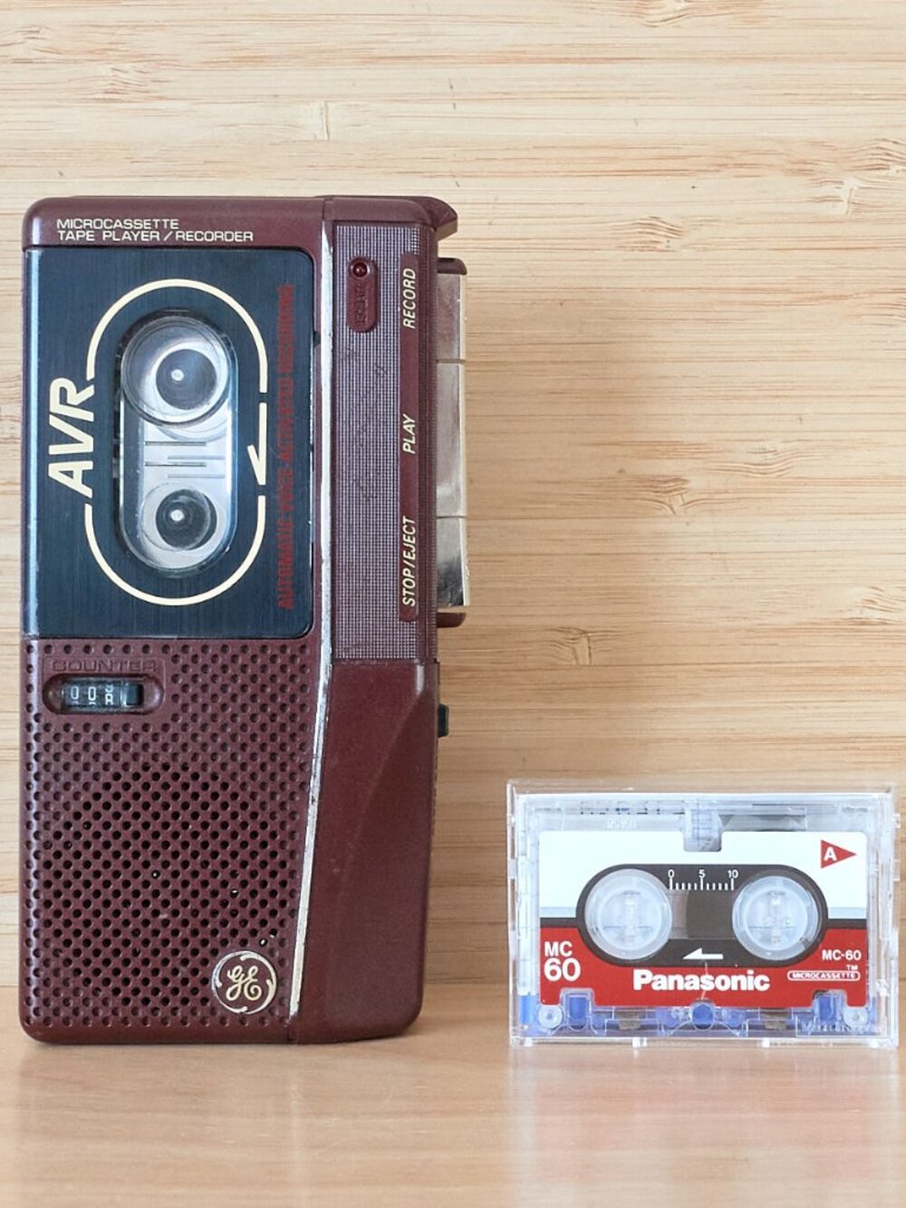 Vintage General Electric AVR Microcassette Tape Recorder Player Recorder 3-5378B